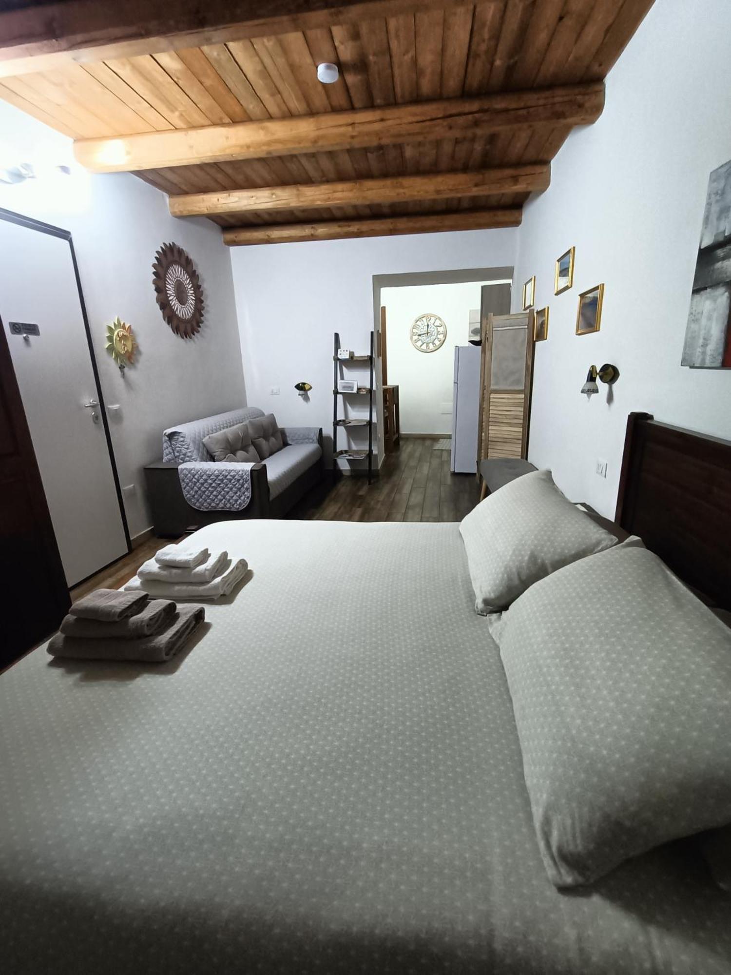 Bed And Breakfast Raggio Di Sole Iglesias Eksteriør billede